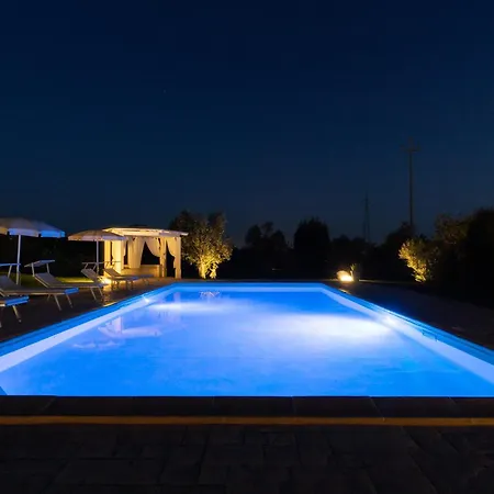 Livia - Rosso Terra Villa