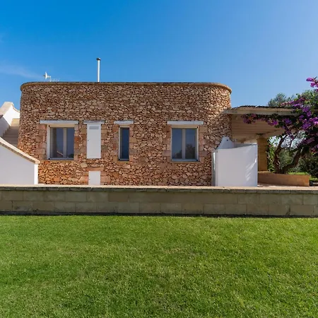 Livia - Rosso Terra Villa